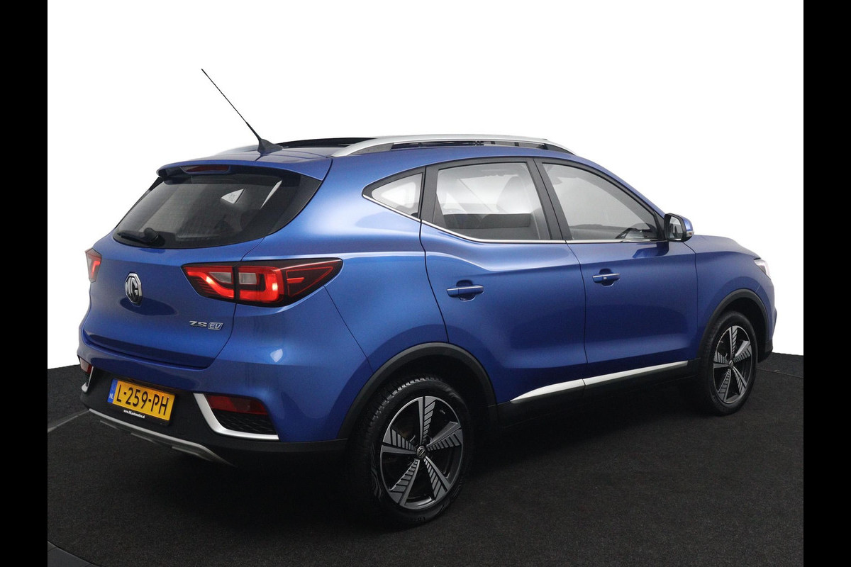 MG ZS EV Luxury 45 kWh*KOOPACCU*ACC*NAVI*ECC*CARPLAY* MG ZS EV Luxury 45 kWh*KOOPACCU*ACC*NAVI*ECC*CARPLAY*