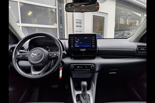 Toyota Yaris Comfort 1.5 Hybrid 115 | LMV | Camera Toyota Yaris Comfort 1.5 Hybrid 115 | LMV | Camera