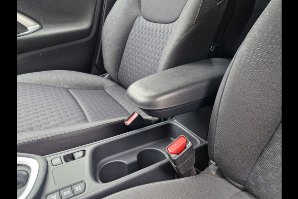 Toyota Yaris Comfort 1.5 Hybrid 115 | LMV | Camera Toyota Yaris Comfort 1.5 Hybrid 115 | LMV | Camera