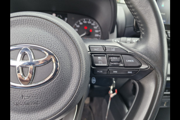 Toyota Yaris Comfort 1.5 Hybrid 115 | LMV | Camera Toyota Yaris Comfort 1.5 Hybrid 115 | LMV | Camera