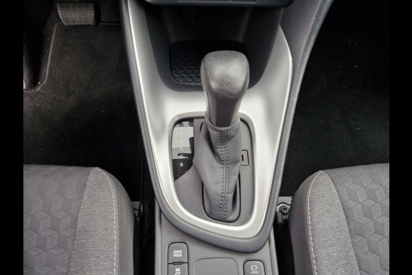 Toyota Yaris Comfort 1.5 Hybrid 115 | LMV | Camera Toyota Yaris Comfort 1.5 Hybrid 115 | LMV | Camera