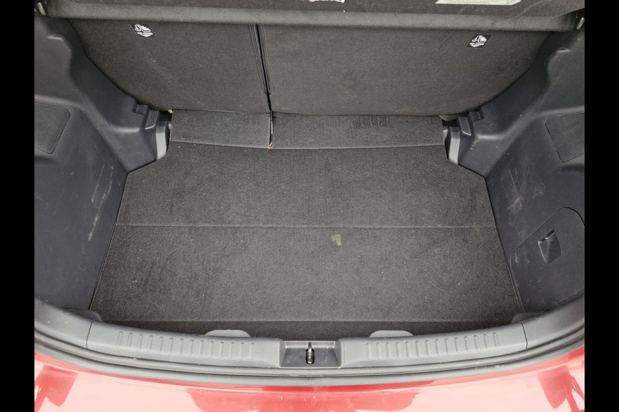 Toyota Yaris Comfort 1.5 Hybrid 115 | LMV | Camera Toyota Yaris Comfort 1.5 Hybrid 115 | LMV | Camera