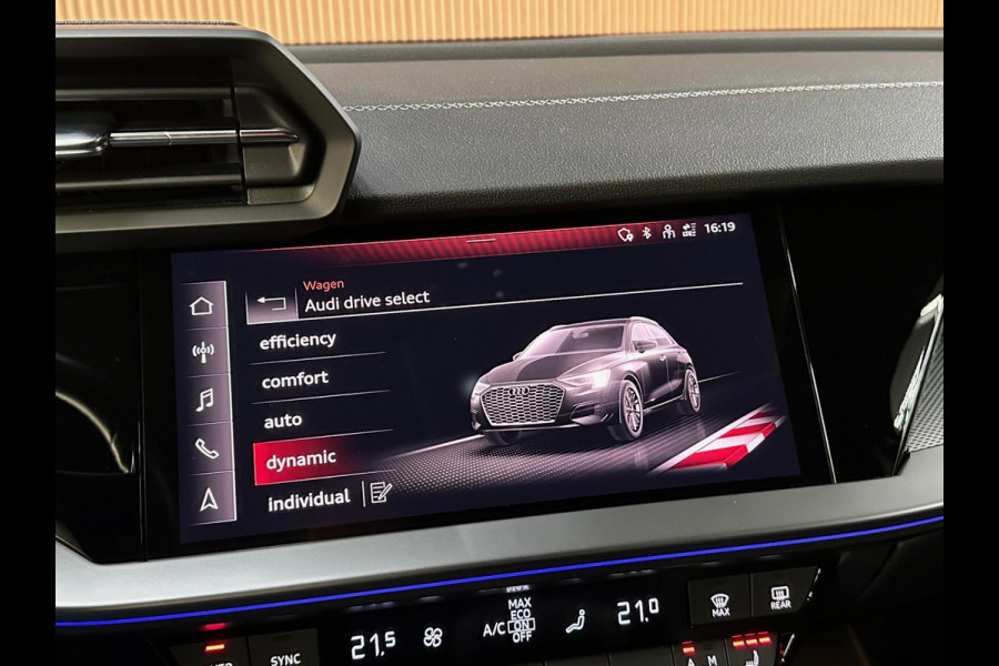 Audi A3 Sportback 40 TFSI e 204PK S Line. Pano - B&O - Matrix