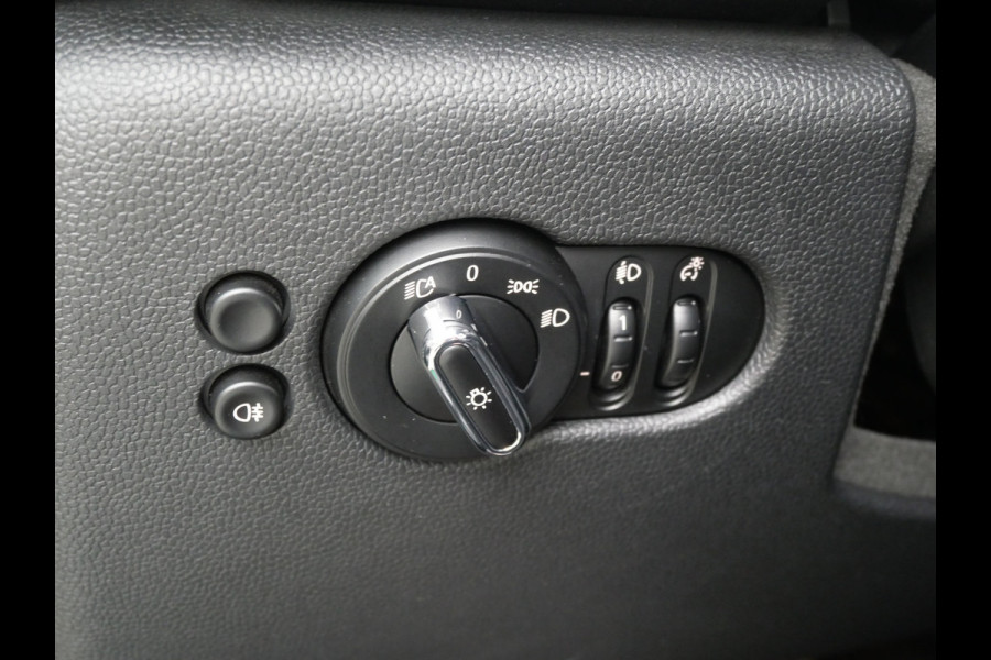 MINI One 1.5 CLASSIC | LED | CRUISE | BREEDBEELD | NIEUWE TYPE | BTW-AUTO | 1e EIG!!