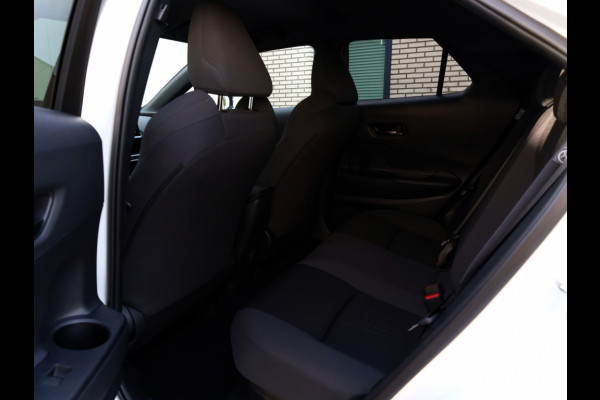 Toyota C-HR 2.0 PHEV 220 Dynamic | NIEUW! | Bi-Tone | Premium Navi Toyota C-HR 2.0 PHEV 220 Dynamic | NIEUW! | Bi-Tone | Premium Navi