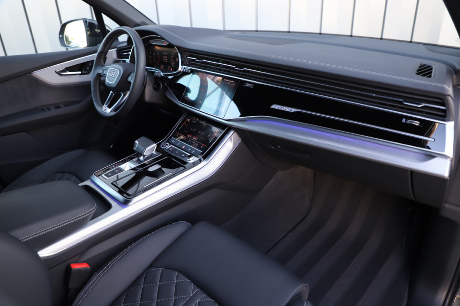 Audi Q7 60 TFSI e quattro Competition | 490PK | Luchtvering | Pano | Sfeerverlichting | RS-Stoelen | B&O | Matrix-led | Memory | Stuurwi