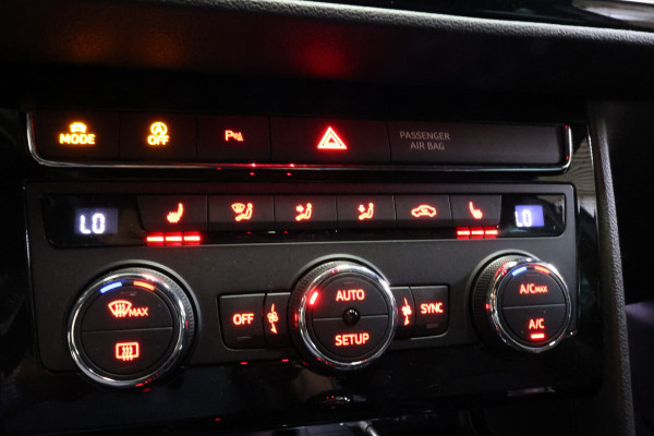 Seat Leon 2.0 TSI FR DSG VIRTUAL NAVI CARPLAY PDC MODI STOELVW '19