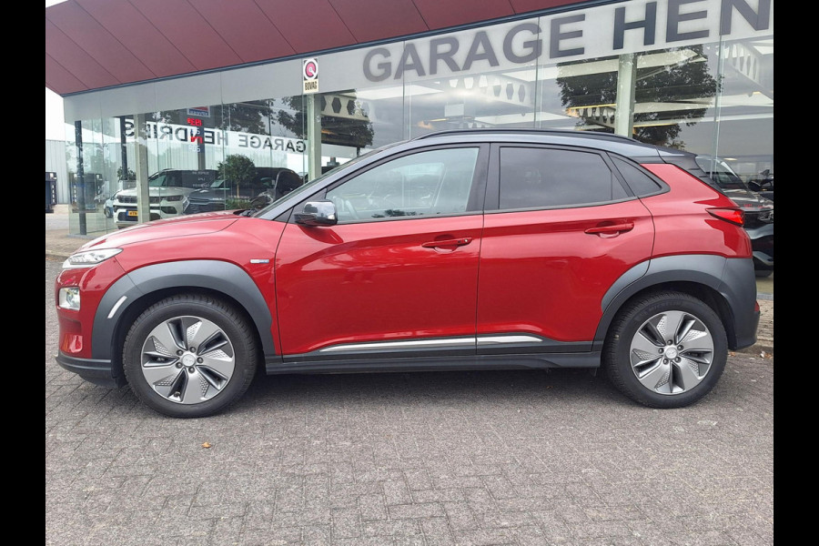 Hyundai Kona EV Premium 64 kWh | SOH: 94.9% | Leder | Adaptive CC | Navi | Two Tone | (occasion) Hyundai Kona EV Premium 64 kWh | SOH: 94.9% | Leder | Adaptive CC | Navi | Two Tone | (occasion)