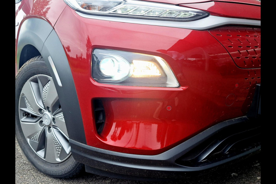 Hyundai Kona EV Premium 64 kWh | SOH: 94.9% | Leder | Adaptive CC | Navi | Two Tone | (occasion) Hyundai Kona EV Premium 64 kWh | SOH: 94.9% | Leder | Adaptive CC | Navi | Two Tone | (occasion)