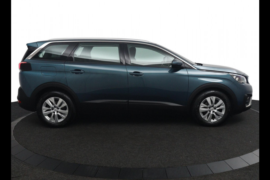 Peugeot 5008 1.2 PureTech*NAVI*CAM*HAAK*CRUISE*ECC*CARPLAY*7PER