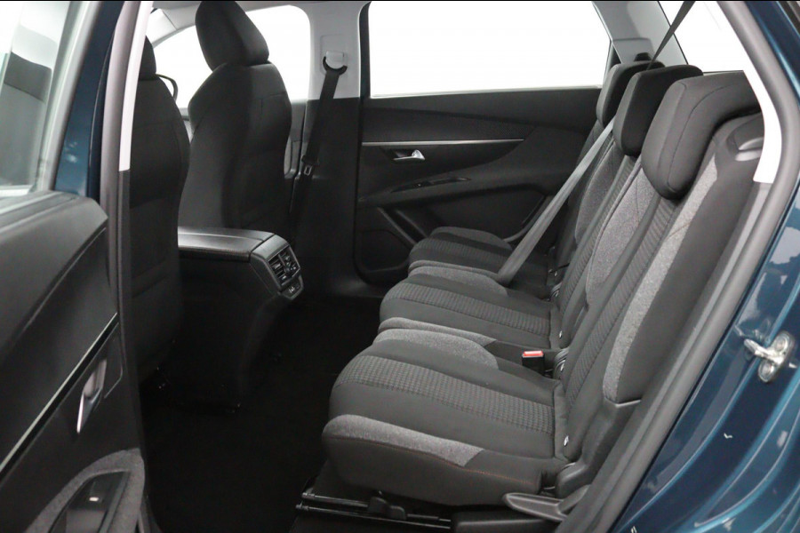 Peugeot 5008 1.2 PureTech*NAVI*CAM*HAAK*CRUISE*ECC*CARPLAY*7PER