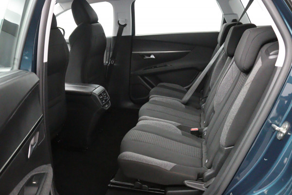 Peugeot 5008 1.2 PureTech*NAVI*CAM*HAAK*CRUISE*ECC*CARPLAY*7PER