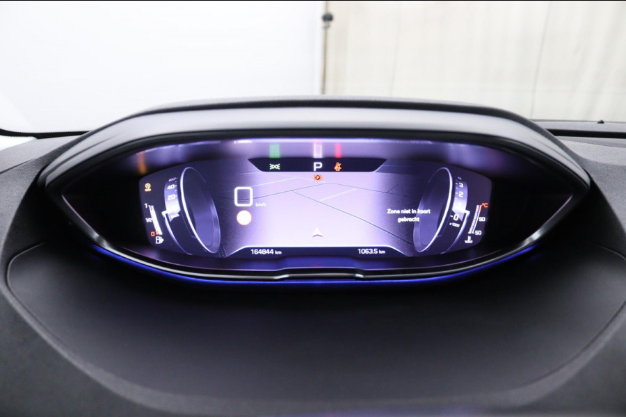 Peugeot 5008 1.2 PureTech*NAVI*CAM*HAAK*CRUISE*ECC*CARPLAY*7PER