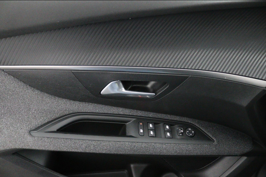 Peugeot 5008 1.2 PureTech*NAVI*CAM*HAAK*CRUISE*ECC*CARPLAY*7PER