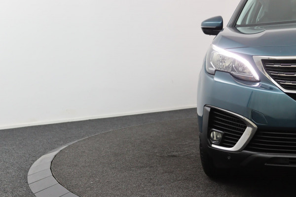 Peugeot 5008 1.2 PureTech*NAVI*CAM*HAAK*CRUISE*ECC*CARPLAY*7PER