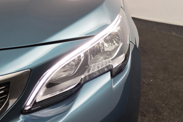 Peugeot 5008 1.2 PureTech*NAVI*CAM*HAAK*CRUISE*ECC*CARPLAY*7PER