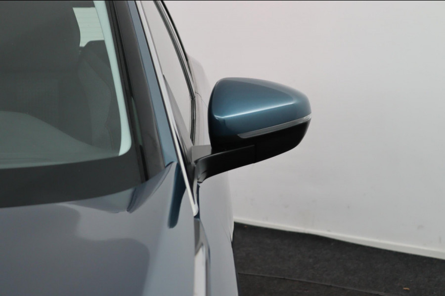 Peugeot 5008 1.2 PureTech*NAVI*CAM*HAAK*CRUISE*ECC*CARPLAY*7PER