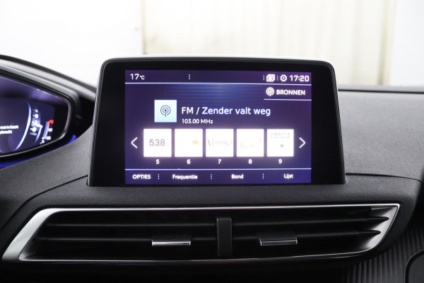 Peugeot 5008 1.2 PureTech*NAVI*CAM*HAAK*CRUISE*ECC*CARPLAY*7PER