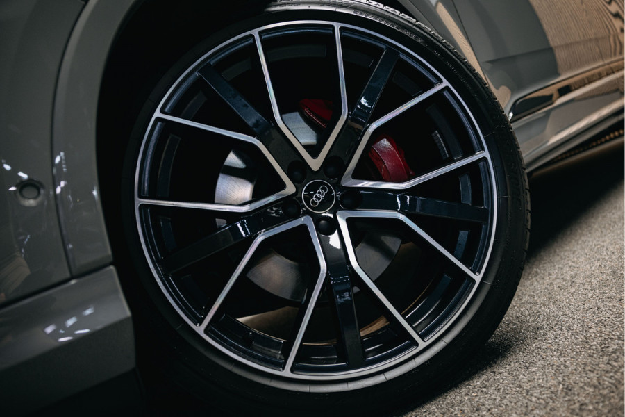 Audi Q7 55 TFSI quattro Pro Line S | Nardo | RS zetels | carbon inleg | Pano | B/O | Head-Up | Audi Q7 55 TFSI quattro Pro Line S | Nardo | RS zetels | carbon inleg | Pano | B/O | Head-Up |