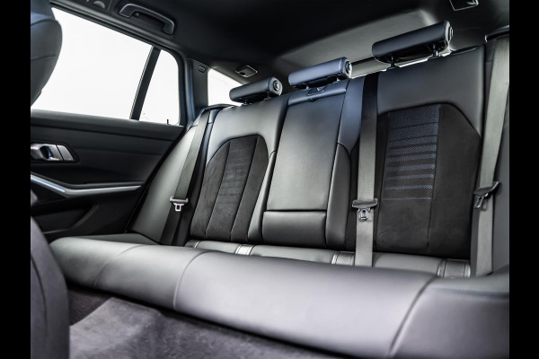 BMW 3 Serie Touring 330e |M-Pakket|Facelift|Ambient|Elek. Stoelen|Dodehoek|