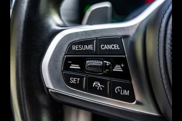 BMW 3 Serie Touring 330e |M-Pakket|Facelift|Ambient|Elek. Stoelen|Dodehoek|