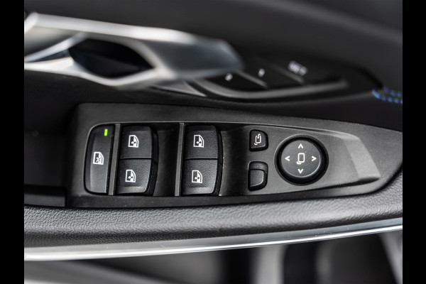 BMW 3 Serie Touring 330e |M-Pakket|Facelift|Ambient|Elek. Stoelen|Dodehoek|