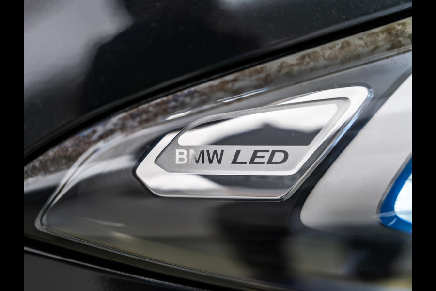 BMW 3 Serie Touring 330e |M-Pakket|Facelift|Ambient|Elek. Stoelen|Dodehoek|
