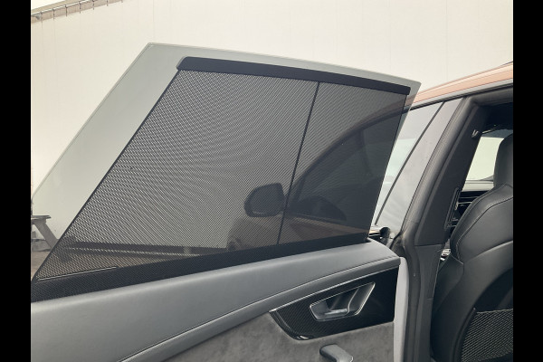 Audi Q8 4.0 TDI SQ8 NightVision Carboninleg B&O Sfeerverl HUD 360° Trekhaak Audi Q8 4.0 TDI SQ8 NightVision Carboninleg B&O Sfeerverl HUD 360° Trekhaak