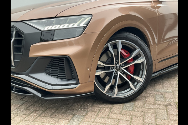 Audi Q8 4.0 TDI SQ8 NightVision Carboninleg B&O Sfeerverl HUD 360° Trekhaak Audi Q8 4.0 TDI SQ8 NightVision Carboninleg B&O Sfeerverl HUD 360° Trekhaak