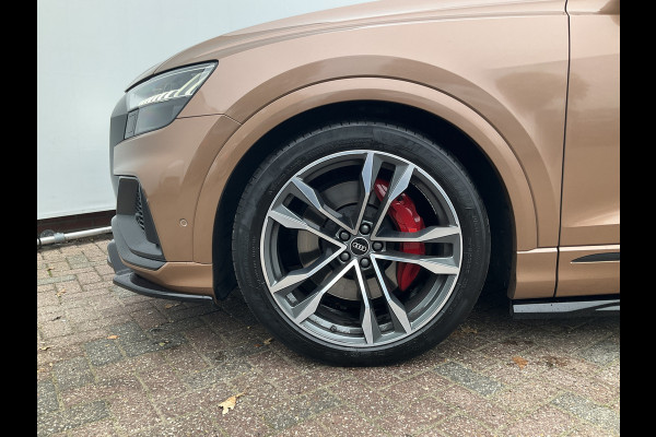 Audi Q8 4.0 TDI SQ8 NightVision Carboninleg B&O Sfeerverl HUD 360° Trekhaak Audi Q8 4.0 TDI SQ8 NightVision Carboninleg B&O Sfeerverl HUD 360° Trekhaak