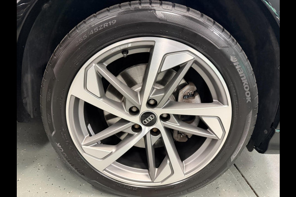 Audi Q3 Sportback 45 TFSI e 2X S-LINE BLACK-LINE 19'' V-COCKPIT/NAVI/DAB/LED/ECC/PDC/CRUISE/KEYLESS///