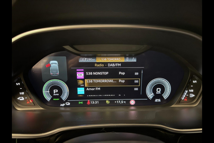 Audi Q3 Sportback 45 TFSI e 2X S-LINE BLACK-LINE 19'' V-COCKPIT/NAVI/DAB/LED/ECC/PDC/CRUISE/KEYLESS///