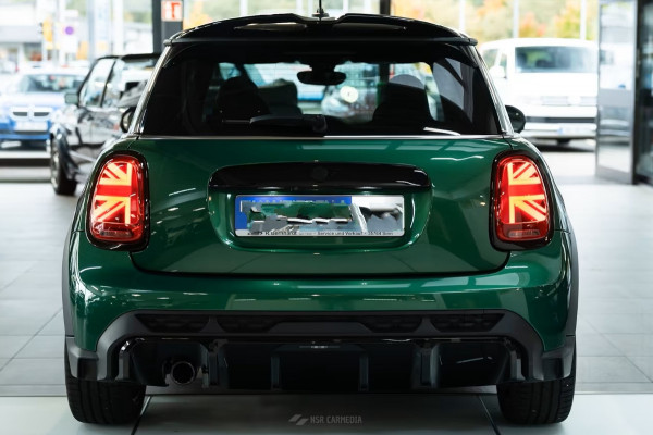 MINI 1.5 Cooper John Cooper Works ** LED, JCW SPORTST, PANORAMA, ACC, HuD, VERW. STUUR ** 1e EIG - 24.550km. - UNFALLFREI ** ** INFORMEER OOK NAAR ONZE AANTREKKELIJKE FINANCIAL-LEASE TARIEVEN **
