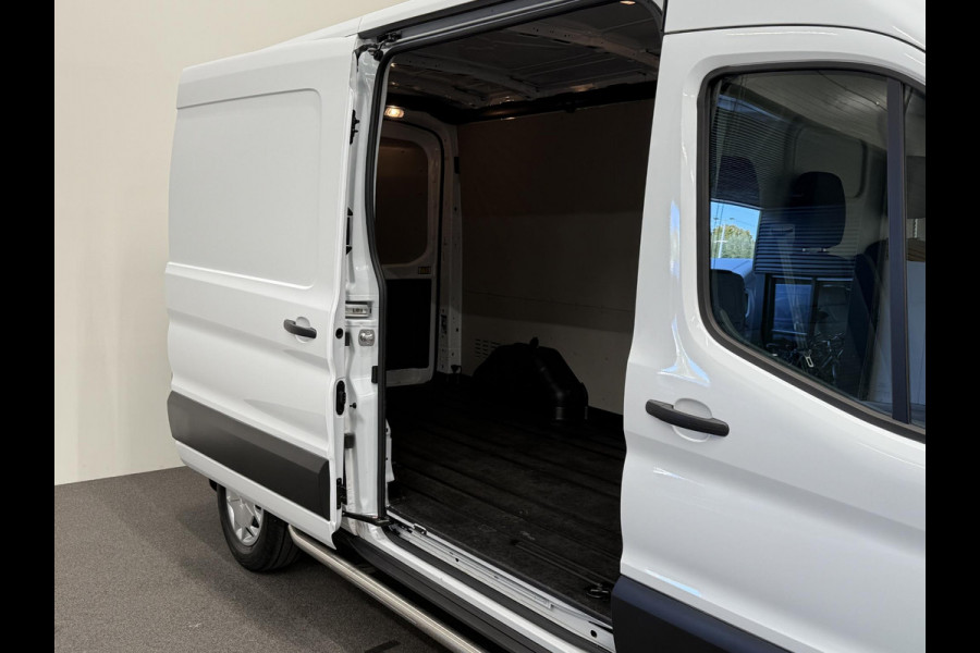 Ford Transit 330 2.0 TDCI Automaat L3H2 Trend Airco Navi Trekhaak Cruise Control Camera Side bars Ford Transit 330 2.0 TDCI Automaat L3H2 Trend Airco Navi Trekhaak Cruise Control Camera Side bars