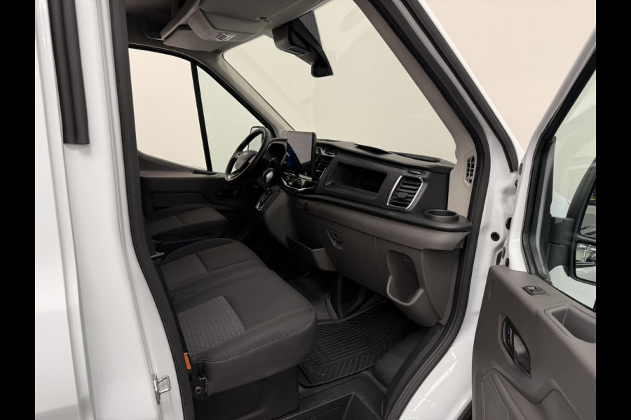 Ford Transit 330 2.0 TDCI Automaat L3H2 Trend Airco Navi Trekhaak Cruise Control Camera Side bars Ford Transit 330 2.0 TDCI Automaat L3H2 Trend Airco Navi Trekhaak Cruise Control Camera Side bars