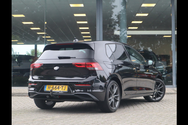 Volkswagen Golf 1.5 TSI Life Business / LED
