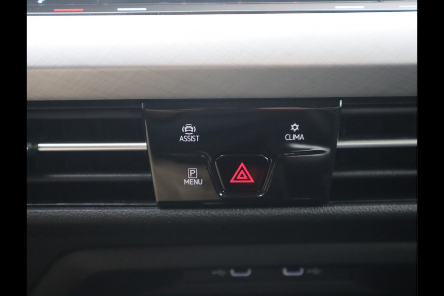 Volkswagen Golf 1.5 TSI Life Business / LED