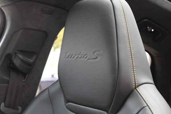 Porsche Cayenne Coupé 4.0 Turbo S E-Hybrid | NAP | KERAMISCH | SOFT-CLOSE | PANO | STOELKOELING | BOSE | 360 | MEMORY |