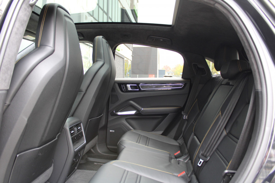 Porsche Cayenne Coupé 4.0 Turbo S E-Hybrid | NAP | KERAMISCH | SOFT-CLOSE | PANO | STOELKOELING | BOSE | 360 | MEMORY |