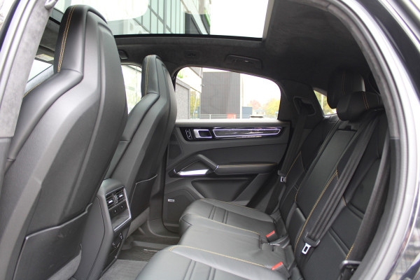 Porsche Cayenne Coupé 4.0 Turbo S E-Hybrid | NAP | KERAMISCH | SOFT-CLOSE | PANO | STOELKOELING | BOSE | 360 | MEMORY |