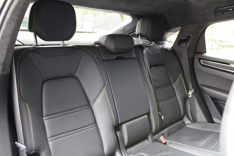 Porsche Cayenne Coupé 4.0 Turbo S E-Hybrid | NAP | KERAMISCH | SOFT-CLOSE | PANO | STOELKOELING | BOSE | 360 | MEMORY |
