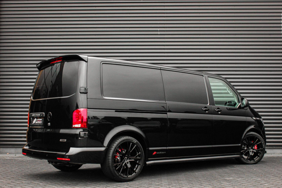 Volkswagen Transporter 2.0 TDI L2H1 150PK JB-EDITION DSG / PDC / VERLAGINGSVEREN / LEDEREN BEKLEDING / FULL / APPLE CARPLAY / NAVI