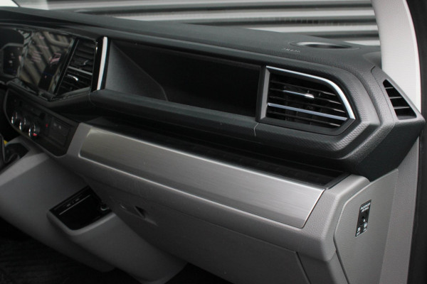 Volkswagen Transporter 2.0 TDI L2H1 150PK JB-EDITION DSG / PDC / VERLAGINGSVEREN / LEDEREN BEKLEDING / FULL / APPLE CARPLAY / NAVI
