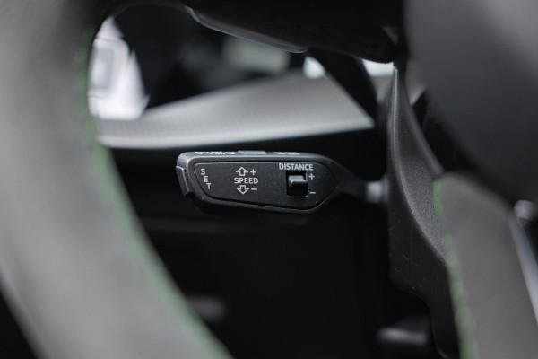 Audi RS3 Sportback 2.5 TFSI Quattro |Pano|Massage|Ceramic|Carbon|Memory|VOLL|