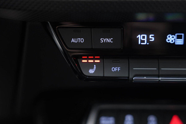 Audi RS3 Sportback 2.5 TFSI Quattro |Pano|Massage|Ceramic|Carbon|Memory|VOLL|