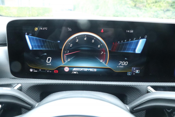 Mercedes-Benz A-Klasse AMG A35 4MATIC | PANO | CAMERA | VOL!