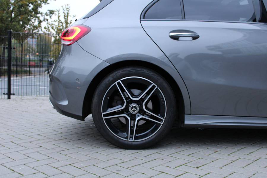 Mercedes-Benz A-Klasse 200 Business Solution AMG | PANO | MEMORY | CAMERA | ACC | SFEER | CARPLAY |