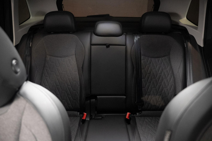 Volkswagen Tiguan 1.5 eTSI Life Edition | Camera | Winter Pack | ACC