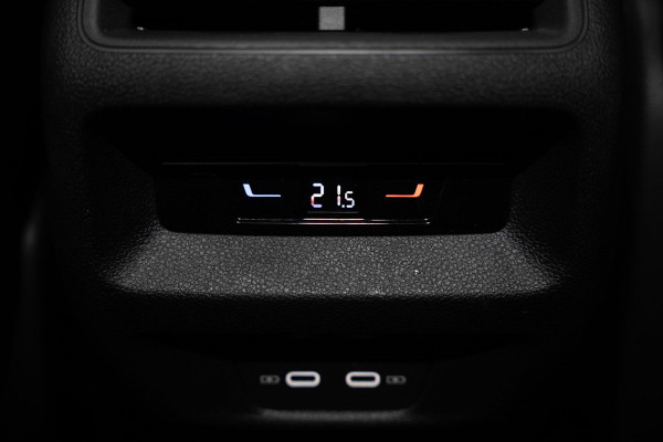 Volkswagen Tiguan 1.5 eTSI Life Edition | Camera | Winter Pack | ACC