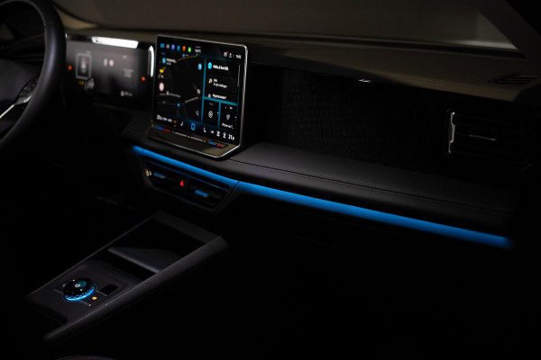 Volkswagen Tiguan 1.5 eTSI Life Edition | Camera | Winter Pack | ACC